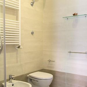 Habitación con Cama King